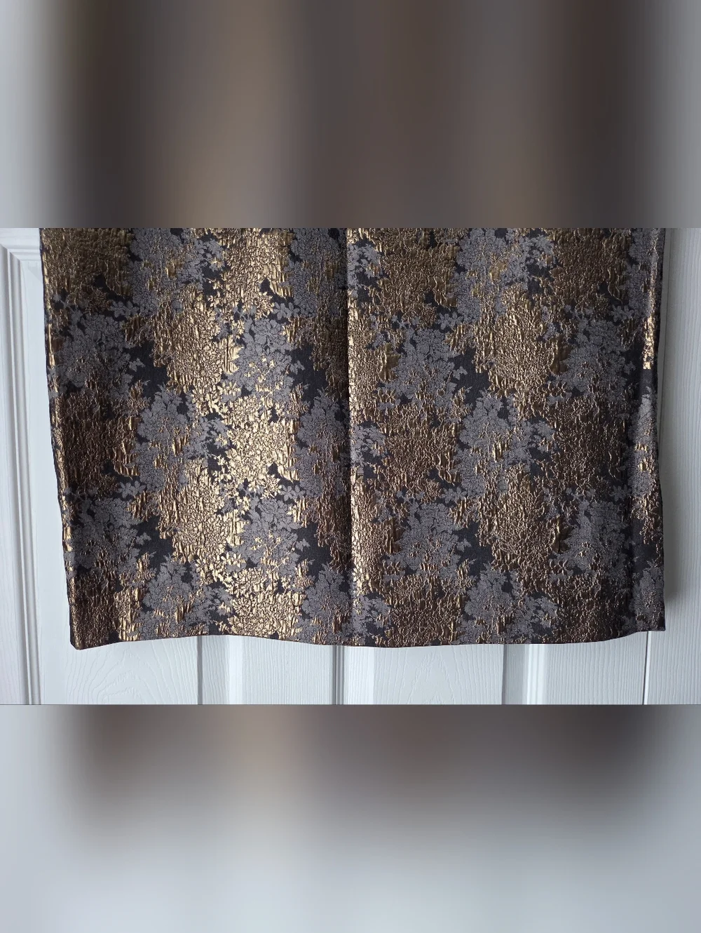 Liz Claiborne Metallic Gold Jacquard Pencil Skirt Size 16 Like New